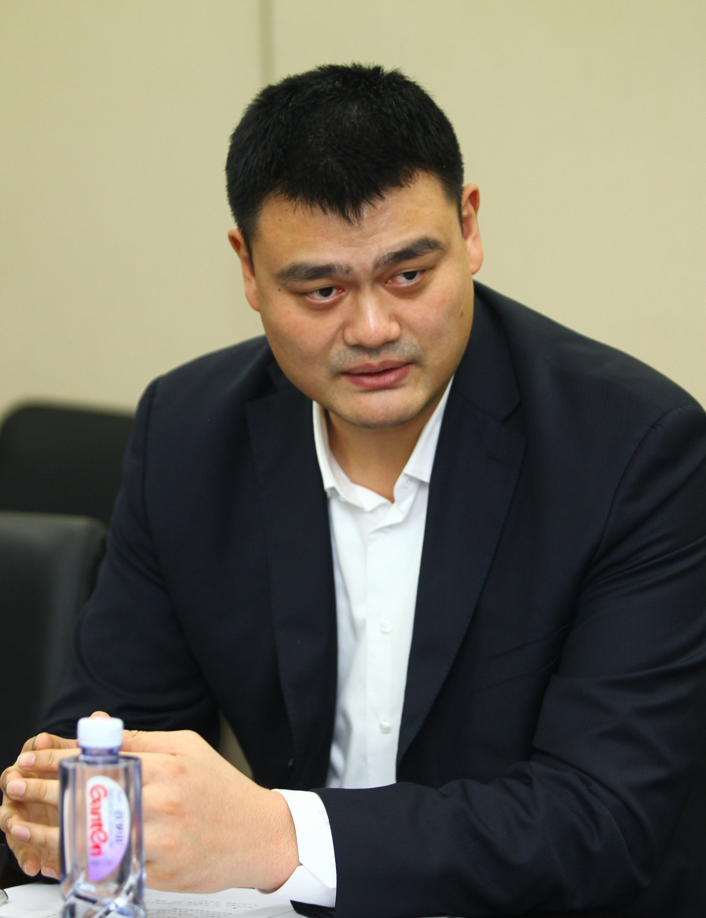 都吸引来自
