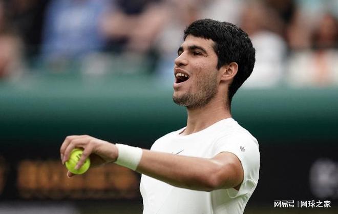 还体现在足 还体现在足