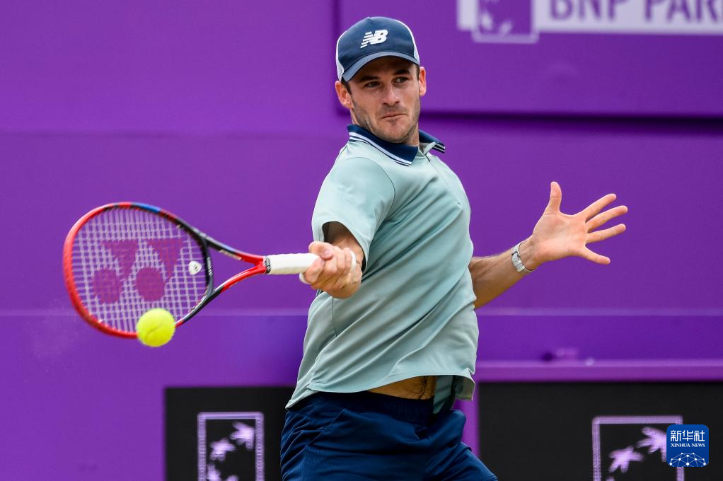 直保持领先 直保持领先