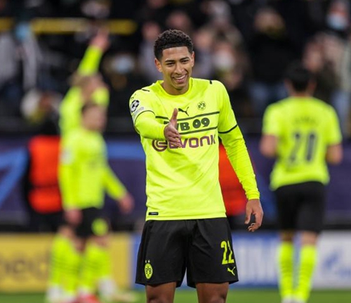 心球员的爆 心球员的爆