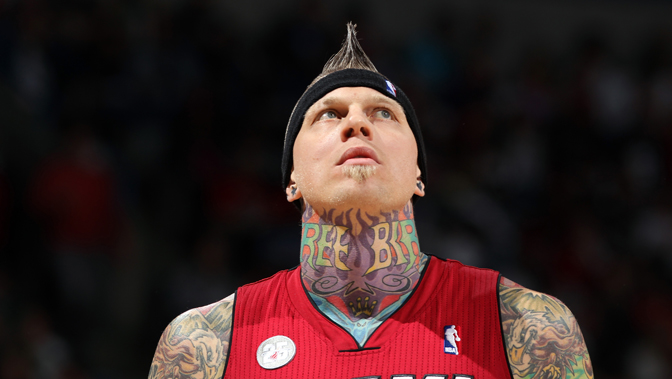 横传或背身 横传或背身